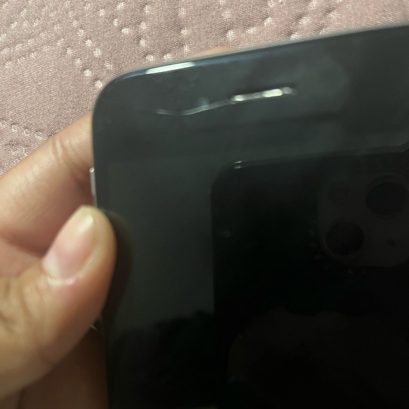 Used iPhone 6 32GB - Picture 9 of 10